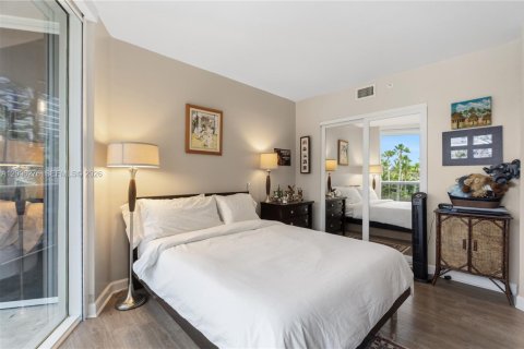 Copropriété à louer à Sunny Isles Beach, Floride: 3 chambres, 211.26 m2 № 2387859 - photo 21
