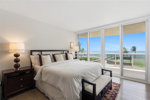 Copropriété à louer à Sunny Isles Beach, Floride: 3 chambres, 211.26 m2 № 2387859 - photo 12