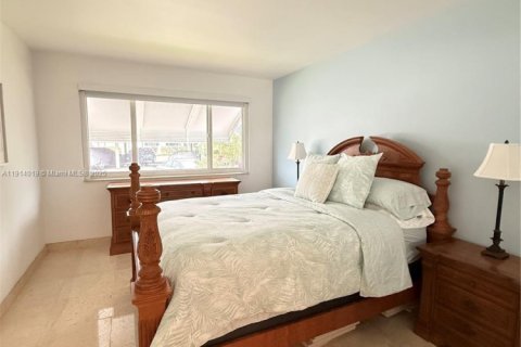 Copropriété à louer à Fort Lauderdale, Floride: 2 chambres, 105.91 m2 № 2015908 - photo 9