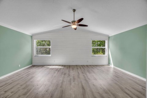 House in Stuart, Florida 4 bedrooms, 252.23 sq.m. № 2185174 - photo 23