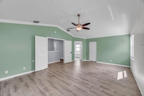 House in Stuart, Florida 4 bedrooms, 252.23 sq.m. № 2185174 - photo 24