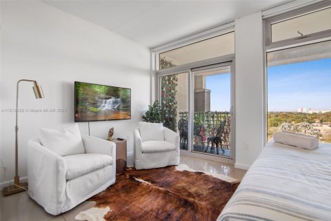 Townhouse in Miami, Florida 2 bedrooms, 117.89 sq.m. № 1937467 - photo 20