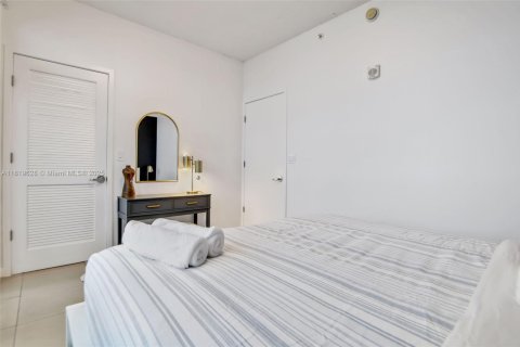 Adosado en alquiler en Miami, Florida, 2 dormitorios, 117.89 m2 № 1937467 - foto 25