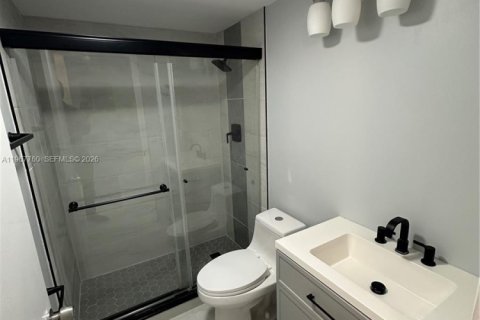 Condo in Boca Raton, Florida, 2 bedrooms  № 2030116 - photo 7