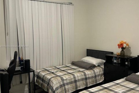 Condo in Doral, Florida, 3 bedrooms in URBANA  № 1729801 - photo 29