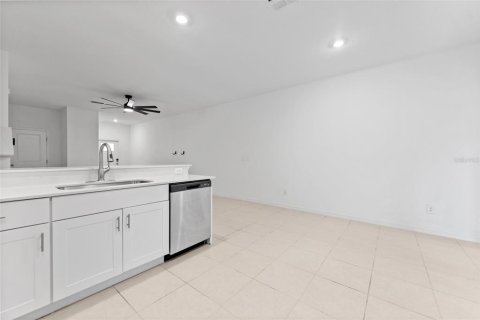 Adosado en alquiler en Zephyrhills, Florida, 3 dormitorios, 151.8 m2 № 2279717 - foto 27