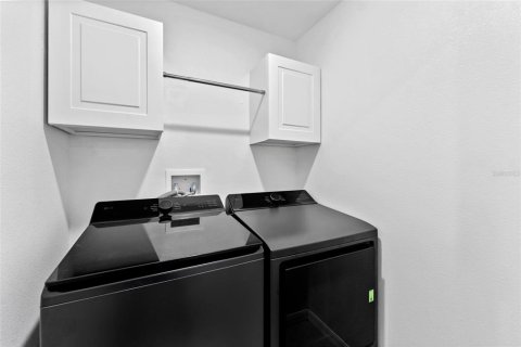 Adosado en alquiler en Zephyrhills, Florida, 3 dormitorios, 151.8 m2 № 2279717 - foto 7