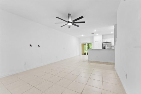 Adosado en alquiler en Zephyrhills, Florida, 3 dormitorios, 151.8 m2 № 2279717 - foto 14