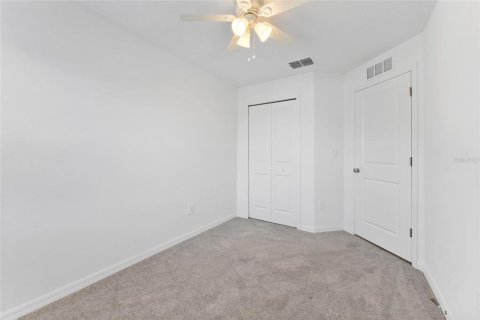 Adosado en alquiler en Zephyrhills, Florida, 3 dormitorios, 151.8 m2 № 2279717 - foto 9
