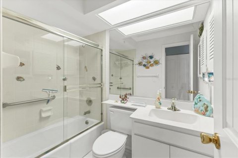 Condominio en venta en Bradenton, Florida, 2 dormitorios, 135.64 m2 № 1786309 - foto 25