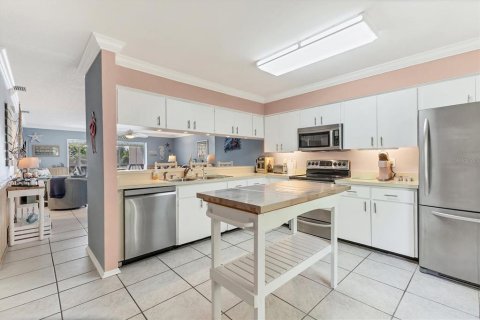 Condominio en venta en Bradenton, Florida, 2 dormitorios, 135.64 m2 № 1786309 - foto 15