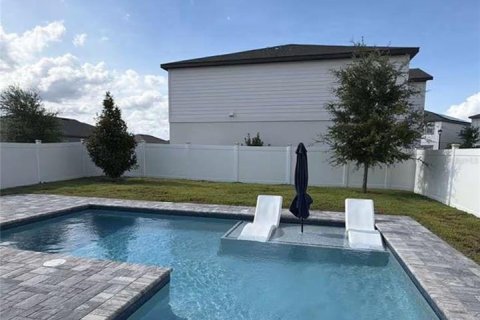 Villa ou maison à louer à Davenport, Floride: 6 chambres, 260.5 m2 № 2412553 - photo 2