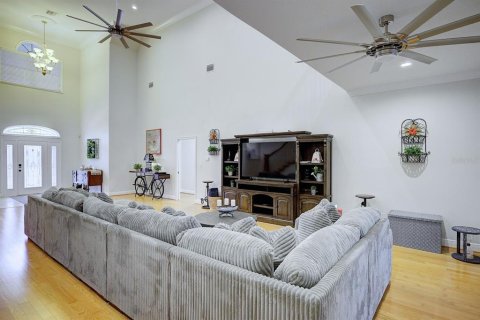 House in Lake Placid, Florida 8 bedrooms, 757.9 sq.m. № 2424206 - photo 13