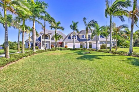House in Lake Placid, Florida 8 bedrooms, 757.9 sq.m. № 2424206 - photo 8