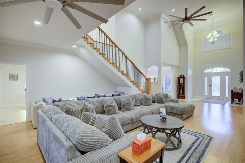 House in Lake Placid, Florida 8 bedrooms, 757.9 sq.m. № 2424206 - photo 14