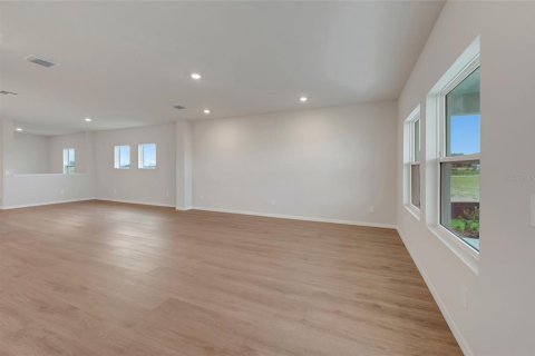 Casa en venta en Plant City, Florida, 4 dormitorios, 204.48 m2 № 2151260 - foto 12