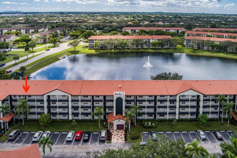 Condo in Pembroke Pines, Florida, 2 bedrooms № 2187159 - photo 3