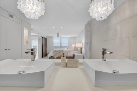 Copropriété à vendre à Highland Beach, Floride: 2 chambres, 102.19 m2 № 2273464 - photo 13