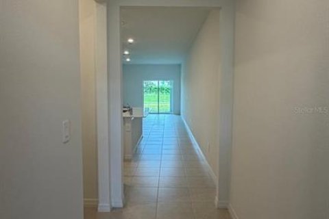 Townhouse in Parrish, Florida 3 bedrooms, 162.3 sq.m. № 2378356 - photo 2