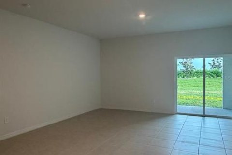 Townhouse in Parrish, Florida 3 bedrooms, 162.3 sq.m. № 2378356 - photo 6