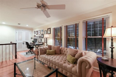 House in Bradenton, Florida 4 bedrooms, 328.6 sq.m. № 2424036 - photo 28