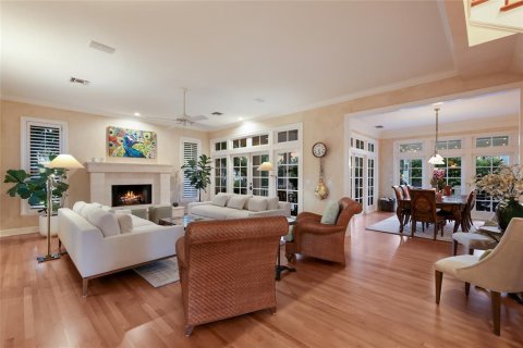 House in Bradenton, Florida 4 bedrooms, 328.6 sq.m. № 2424036 - photo 12