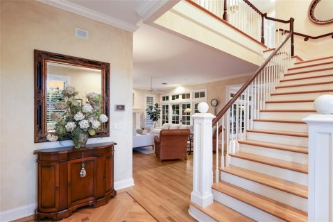 House in Bradenton, Florida 4 bedrooms, 328.6 sq.m. № 2424036 - photo 9