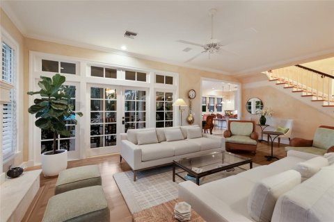 House in Bradenton, Florida 4 bedrooms, 328.6 sq.m. № 2424036 - photo 16