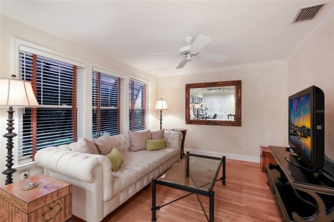 House in Bradenton, Florida 4 bedrooms, 328.6 sq.m. № 2424036 - photo 27