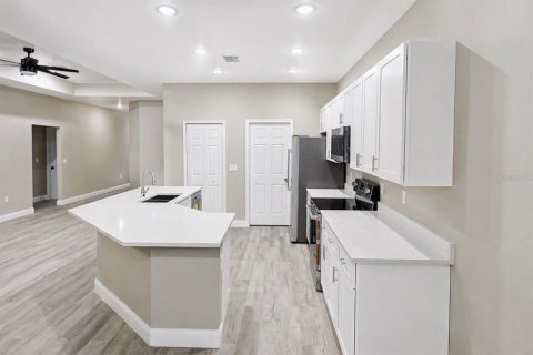 Villa ou maison à vendre à Sanford, Floride: 3 chambres, 155.8 m2 № 2360681 - photo 13