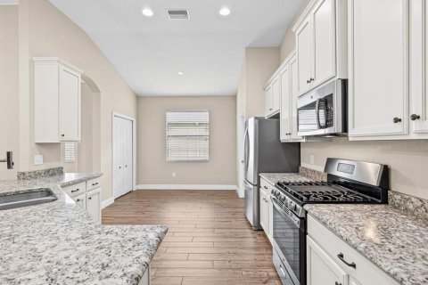 Casa en venta en Land O' Lakes, Florida, 4 dormitorios, 184.04 m2 № 2383466 - foto 8