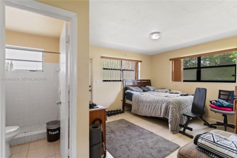 Propiedad comercial en venta en North Miami Beach, Florida, 164.9 m2 № 2055434 - foto 30
