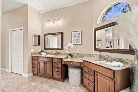 Villa ou maison à vendre à Dover, Floride: 4 chambres, 313.82 m2 № 2419630 - photo 15