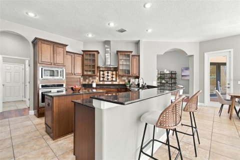 Villa ou maison à vendre à Dover, Floride: 4 chambres, 313.82 m2 № 2419630 - photo 17