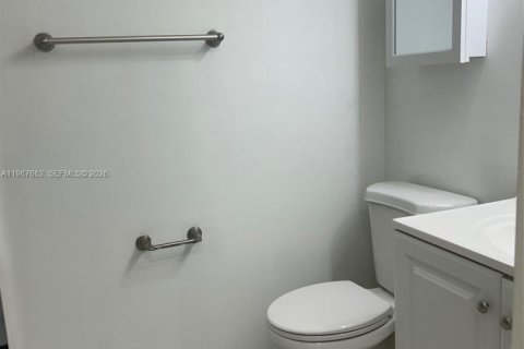 Снять в аренду виллу или дом в Холливуд, Флорида 1 спальня, 138.33м2, № 2029138 - фото 8