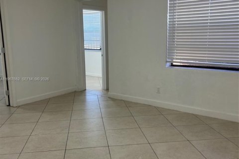 Дом в Холливуд, Флорида 1 спальня, 138.33м2 № 2029138