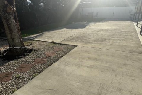 Casa en venta en Miramar, Florida, 3 dormitorios, 127.28 m2 № 2034207 - foto 29