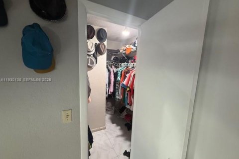 Casa en venta en Miramar, Florida, 3 dormitorios, 127.28 m2 № 2034207 - foto 17