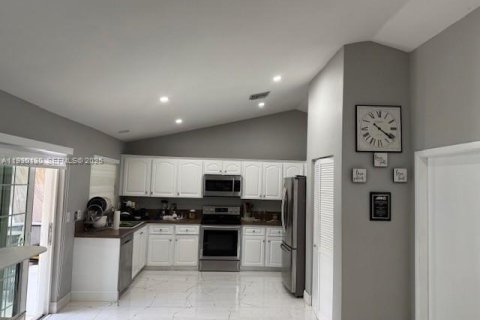 Casa en venta en Miramar, Florida, 3 dormitorios, 127.28 m2 № 2034207 - foto 9