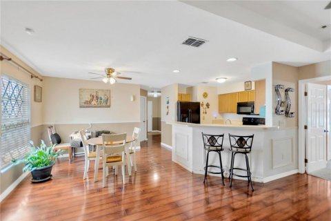 Casa en venta en Lakeland, Florida, 3 dormitorios, 119.57 m2 № 1848675 - foto 12