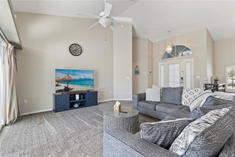 House in Rotonda, Florida 3 bedrooms, 185.25 sq.m. № 2209666 - photo 10