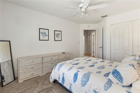 House in Rotonda, Florida 3 bedrooms, 185.25 sq.m. № 2209666 - photo 28
