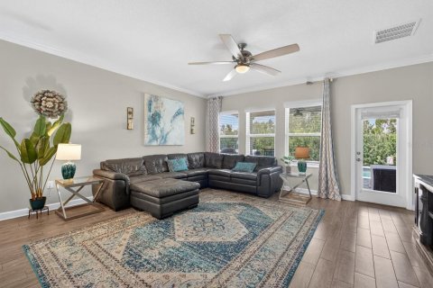 Casa en venta en Davenport, Florida, 5 dormitorios, 356.37 m2 № 1878053 - foto 10