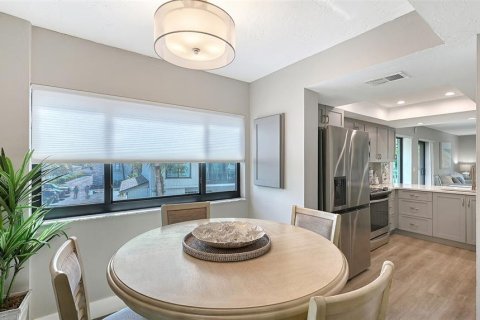 Купить кондоминиум в Сарасота, Флорида 5 комнат, 111.48м2, № 2196838 - фото 10