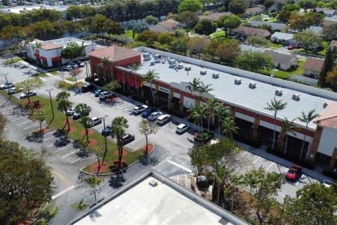 Commercial property in Tamarac, Florida № 2049215 - photo 19
