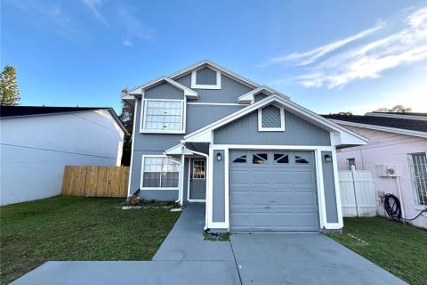 Casa en Orlando, Florida 3 dormitorios, 140.28 m2 № 2322331