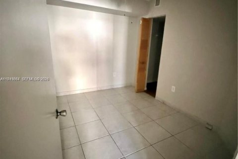 Copropriété à louer à Miami, Floride: 2 chambres, 107.4 m2 № 2002156 - photo 6