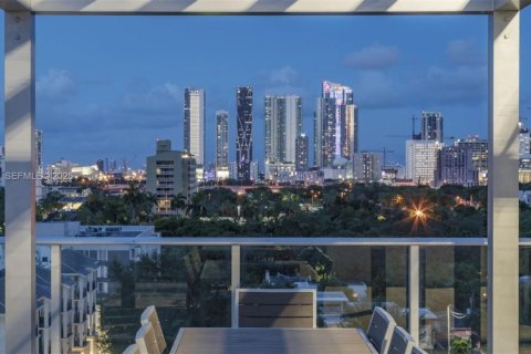 Снять в аренду квартиру в Майами, Флорида 2 спальни, 96.15м2, № 1992461 - фото 19