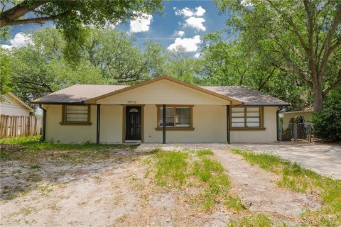 House in Zephyrhills, Florida 4 bedrooms, 170.94 sq.m. № 2123225