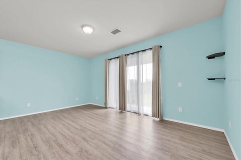 Townhouse in Tampa, Florida 3 bedrooms, 174.66 sq.m. № 2215342 - photo 11
